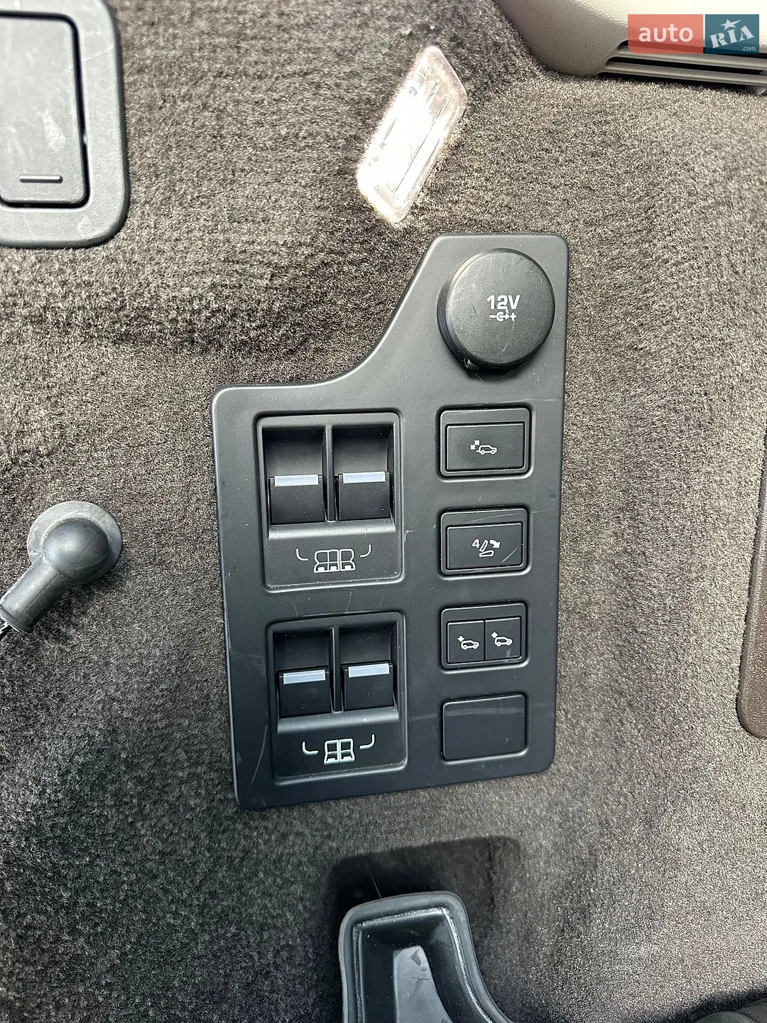 2018 Land Rover Discovery - мініатюра 21