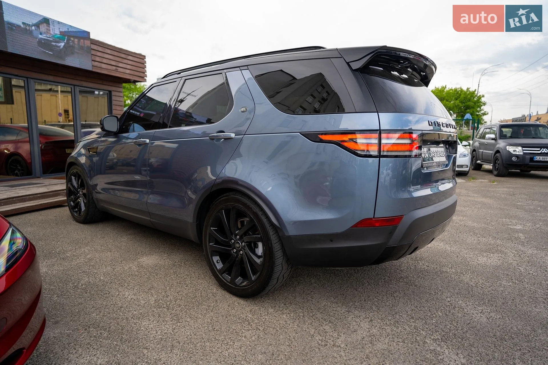 2019 Land Rover Discovery - мініатюра 14