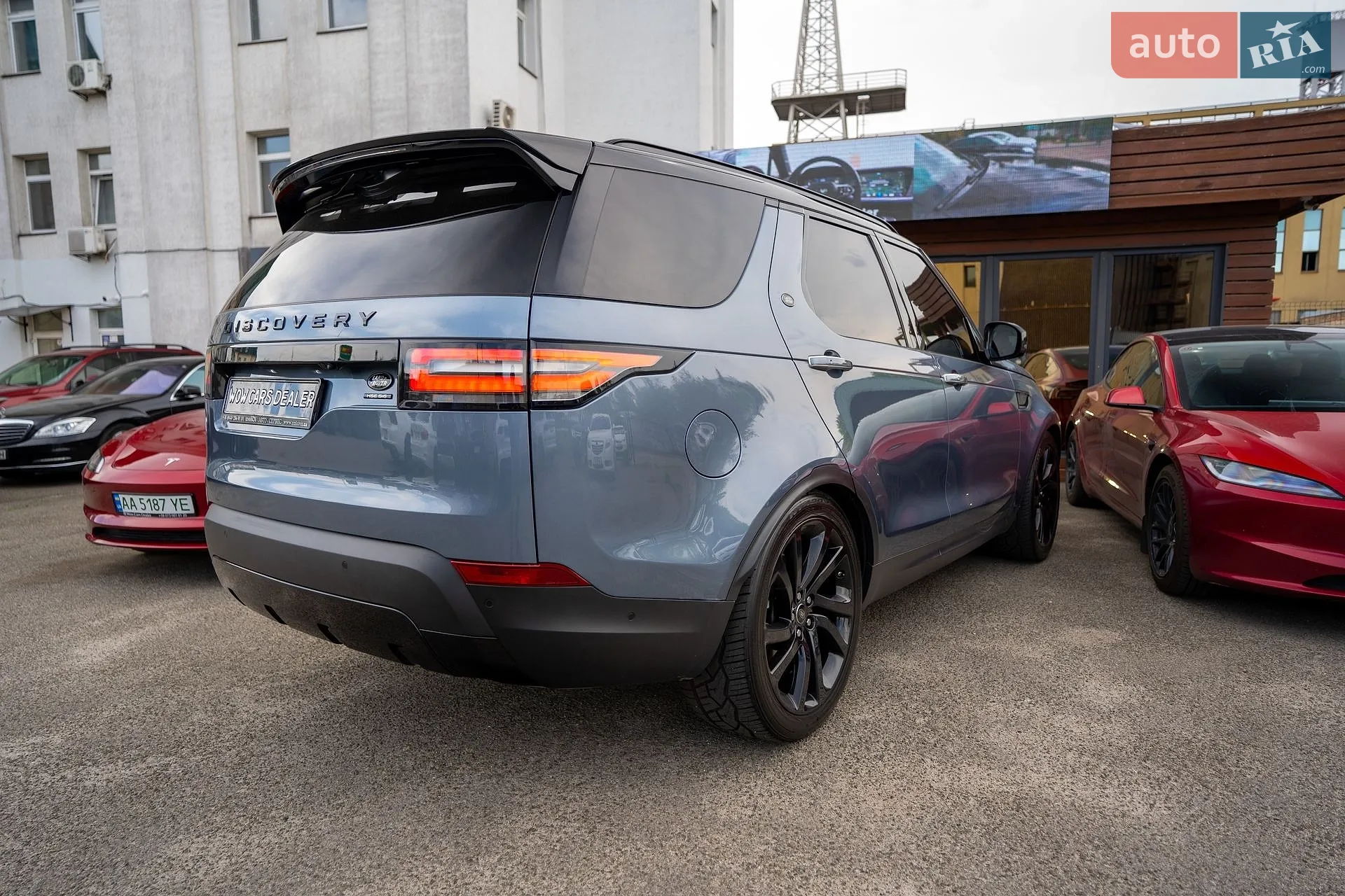 2019 Land Rover Discovery - мініатюра 15