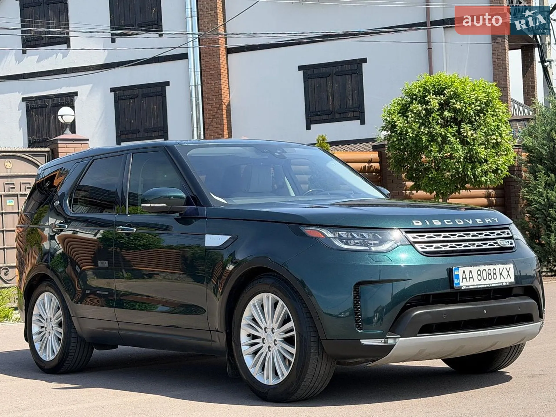 2017 Land Rover Discovery - мініатюра 20