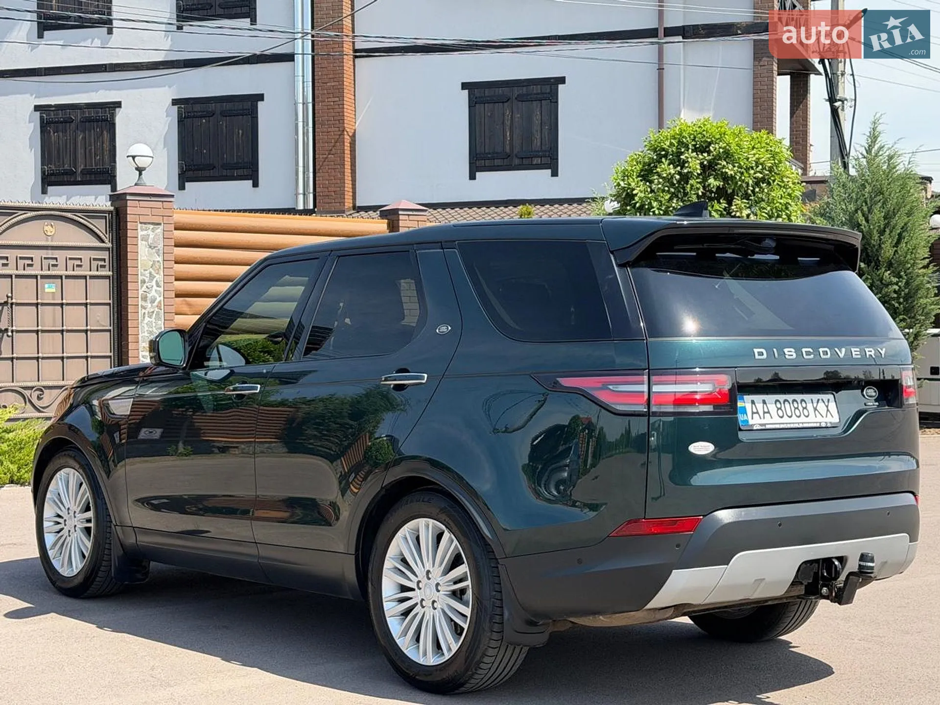 2017 Land Rover Discovery - мініатюра 23