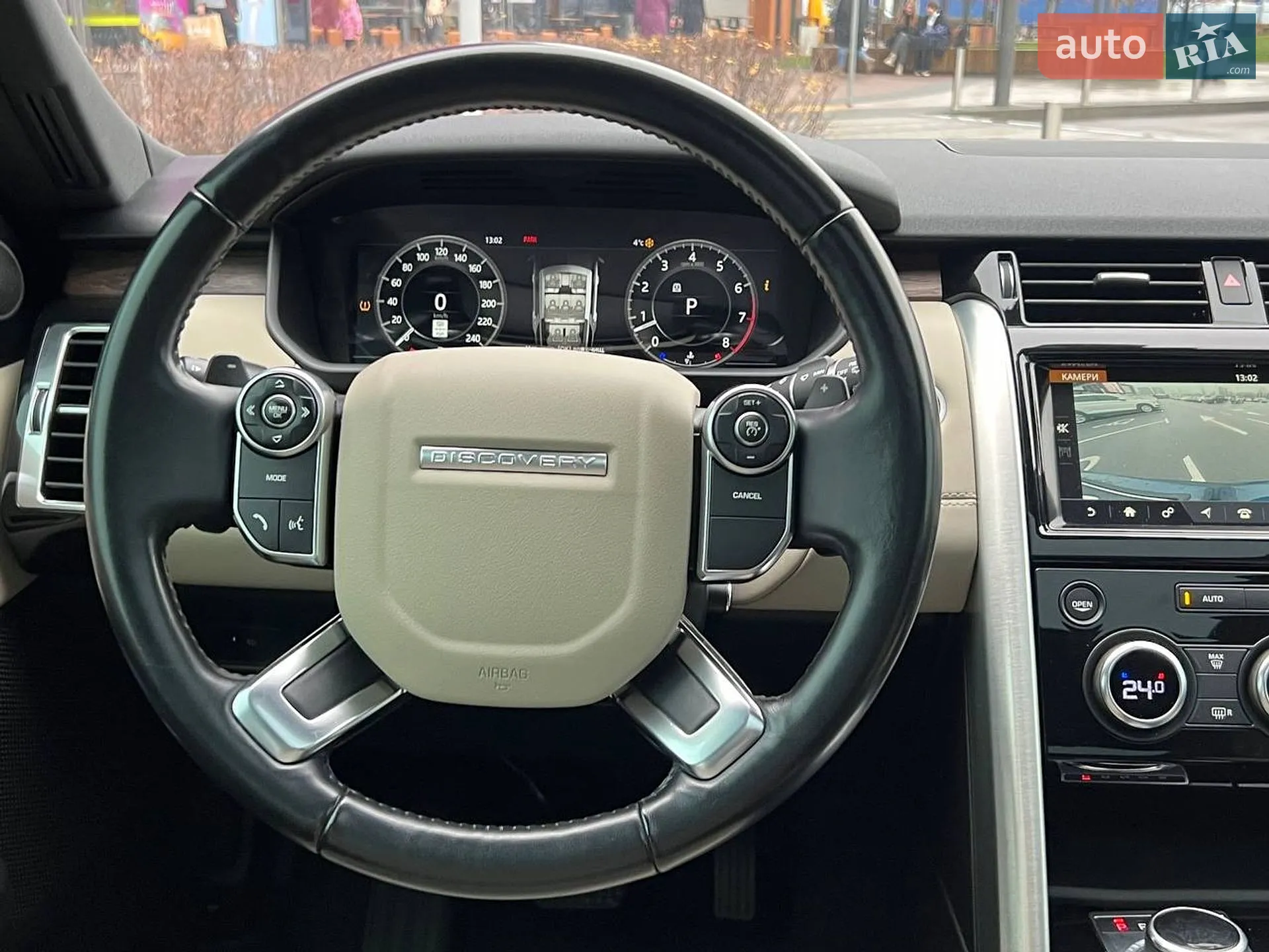 2018 Land Rover Discovery - мініатюра 32