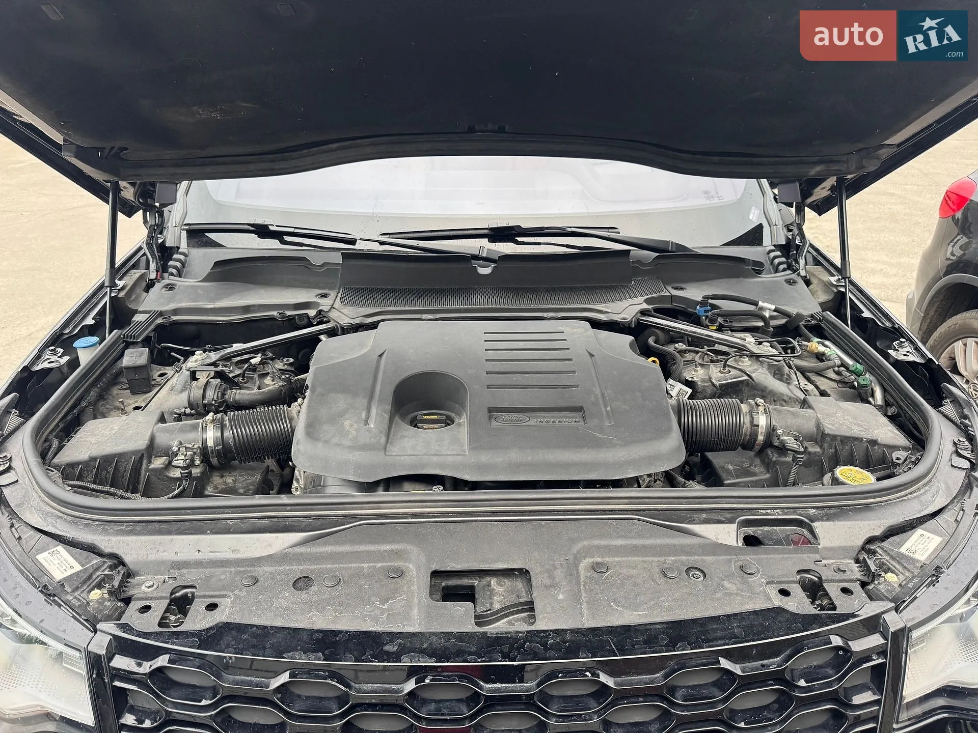 2023 Land Rover Discovery - мініатюра 57