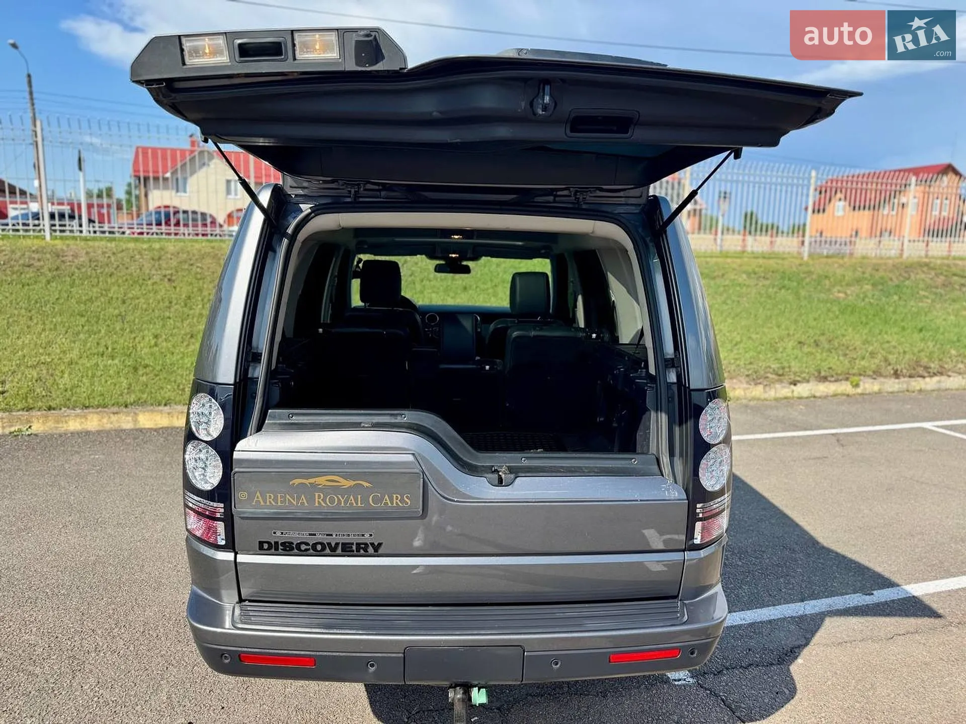 2016 Land Rover Discovery - мініатюра 22