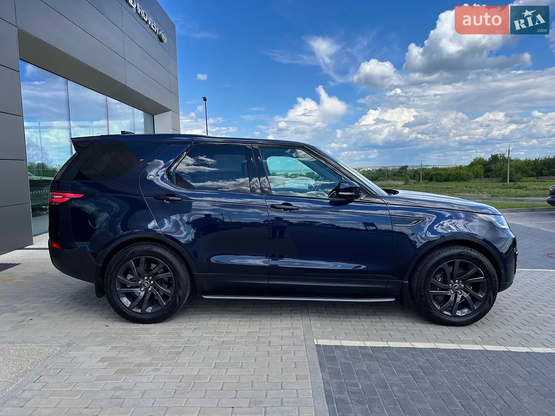 2019 Land Rover Discovery - мініатюра 8