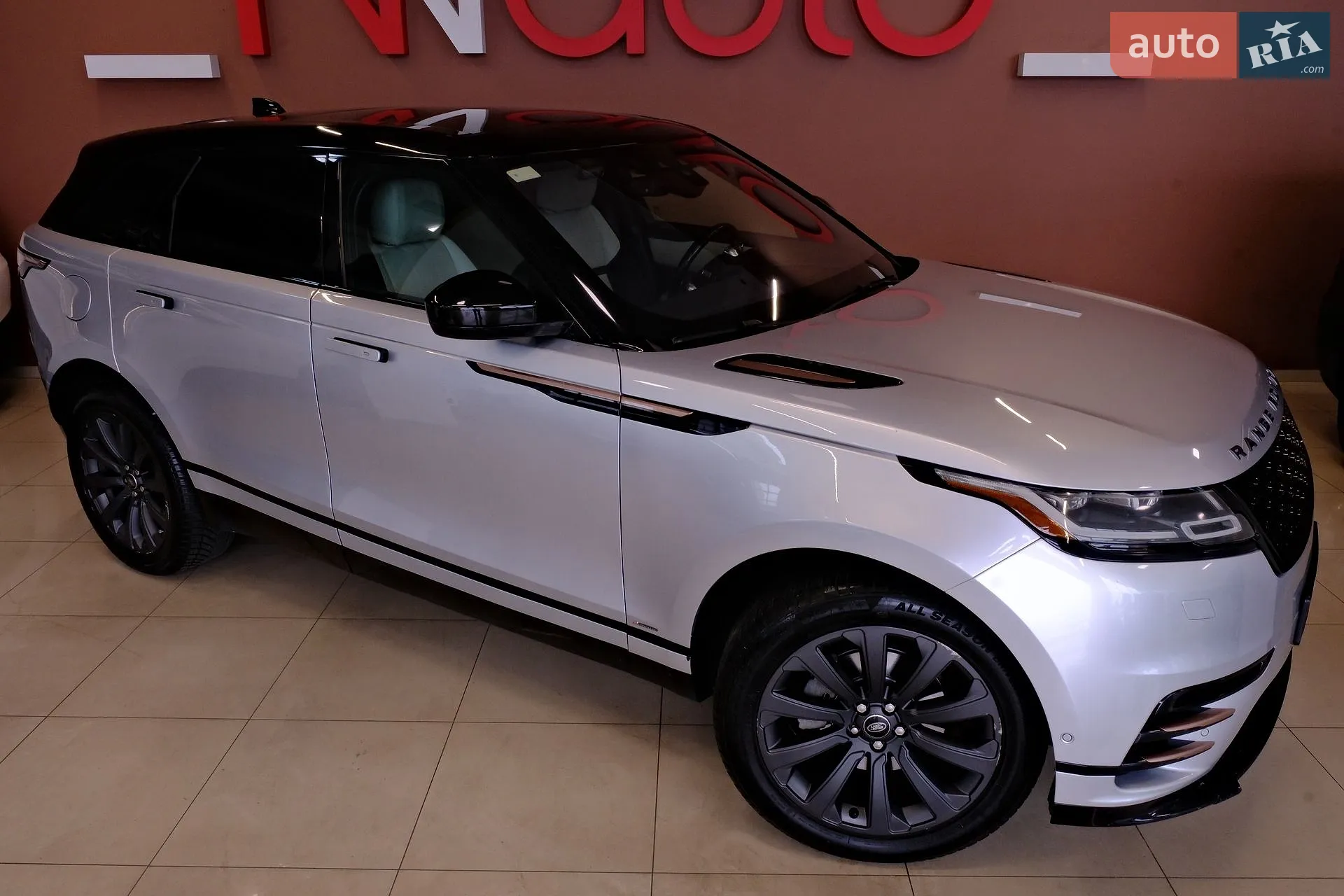 2018 Land Rover Discovery - мініатюра 6