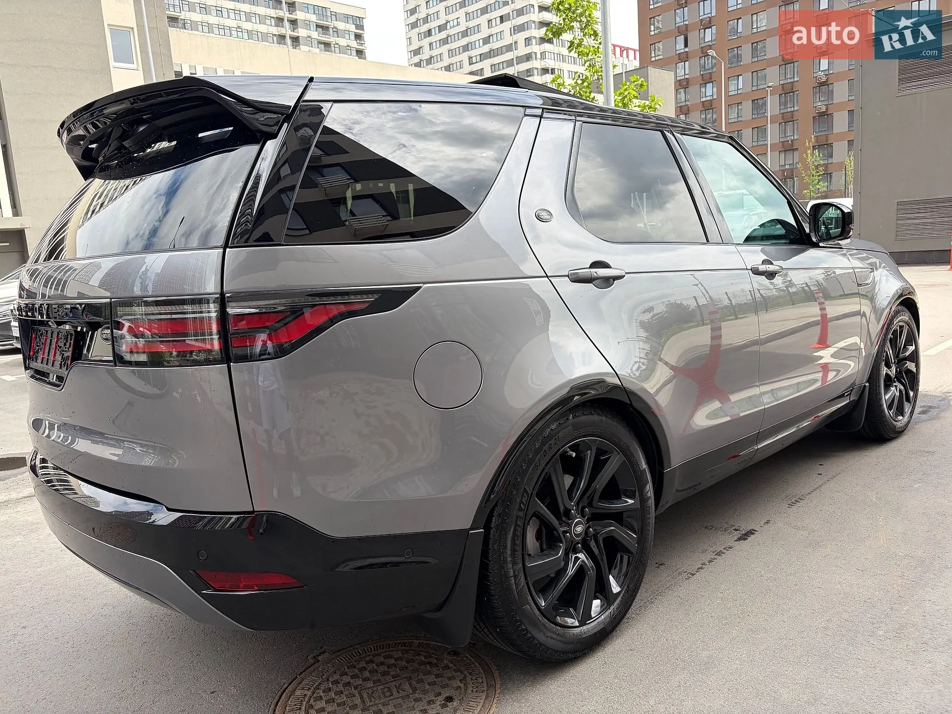 2021 Land Rover Discovery - мініатюра 21