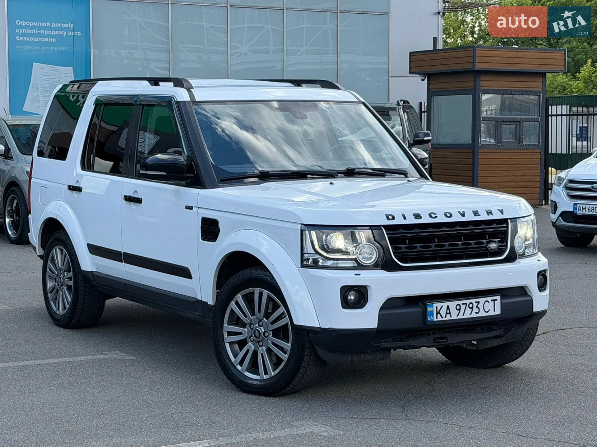 2014 Land Rover Discovery - мініатюра 3
