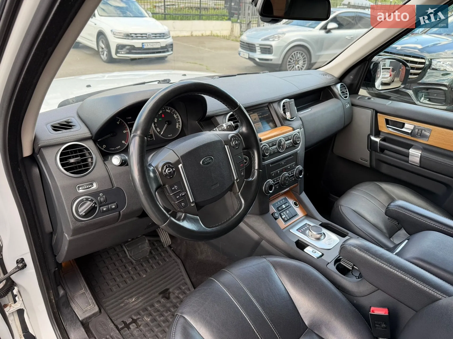 2014 Land Rover Discovery - мініатюра 28