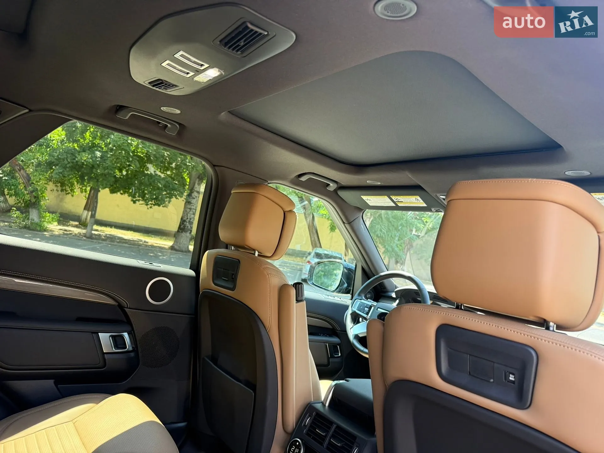 2023 Land Rover Discovery - мініатюра 27