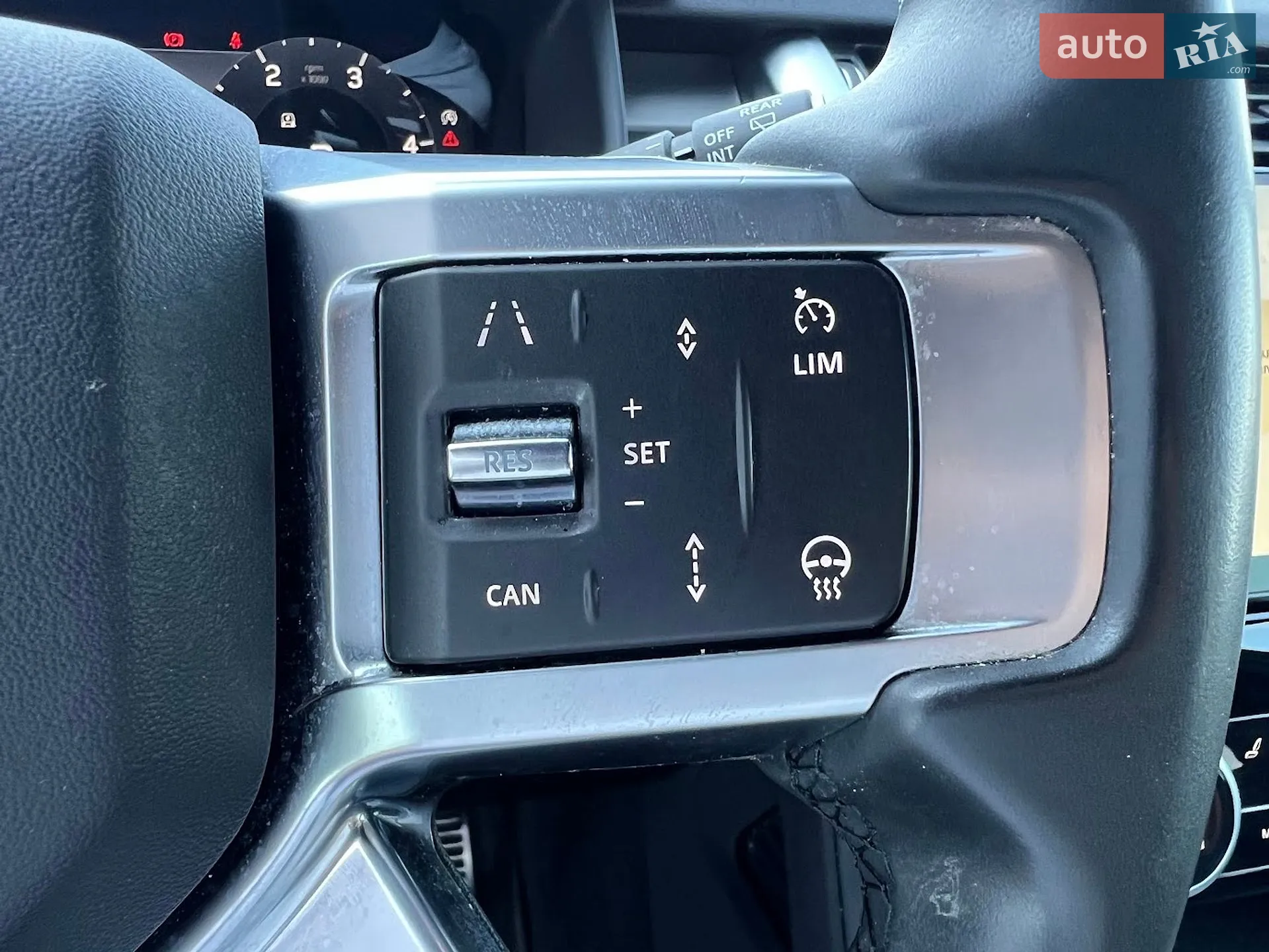 2023 Land Rover Discovery - мініатюра 16