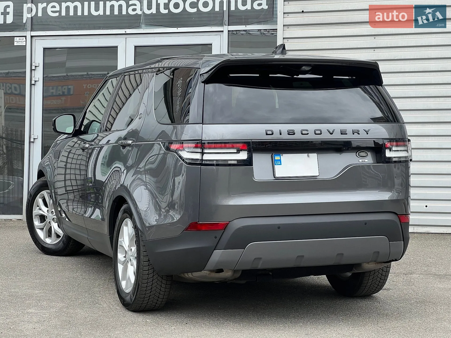 2018 Land Rover Discovery - мініатюра 9