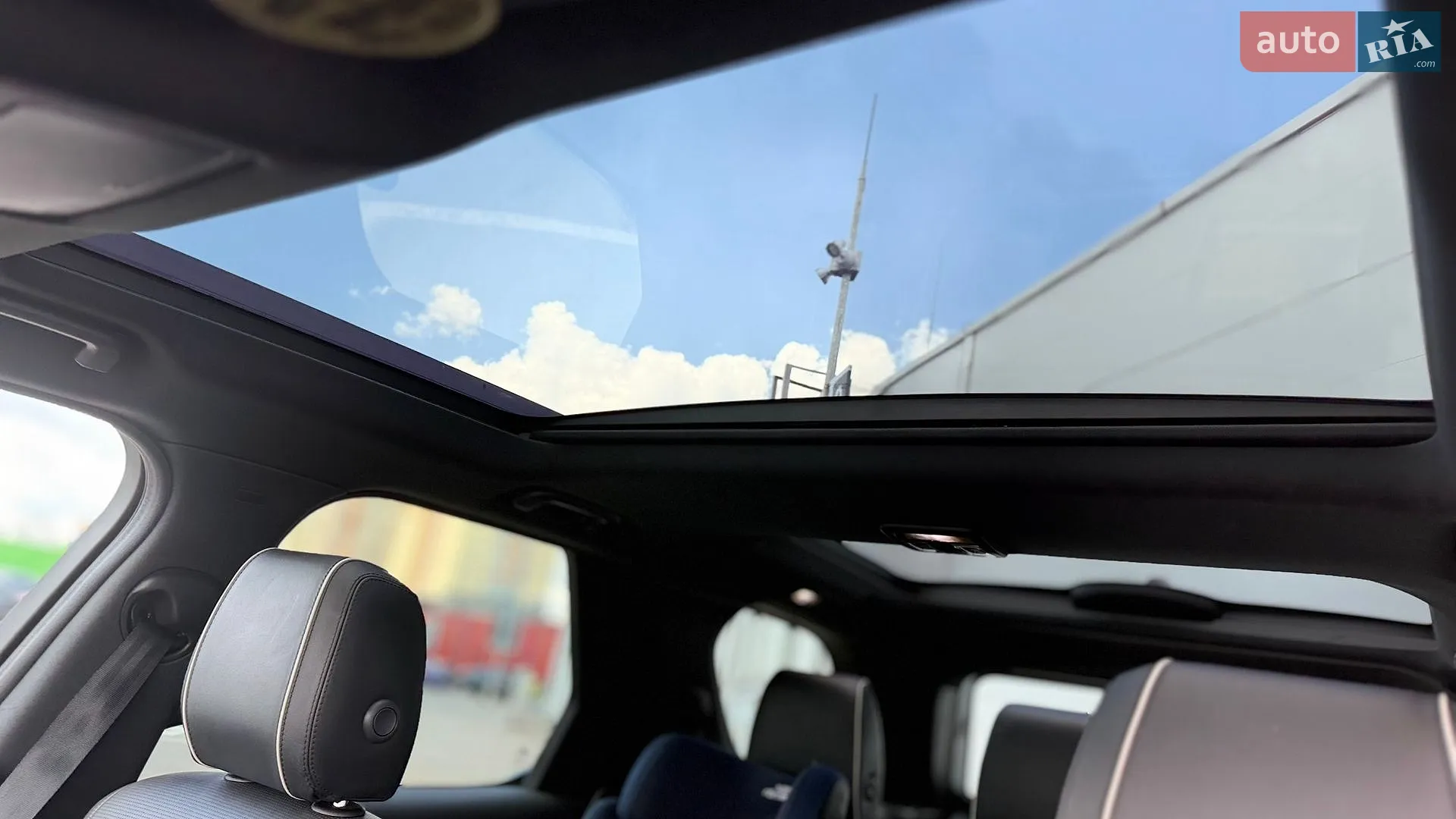 2020 Land Rover Discovery - мініатюра 26