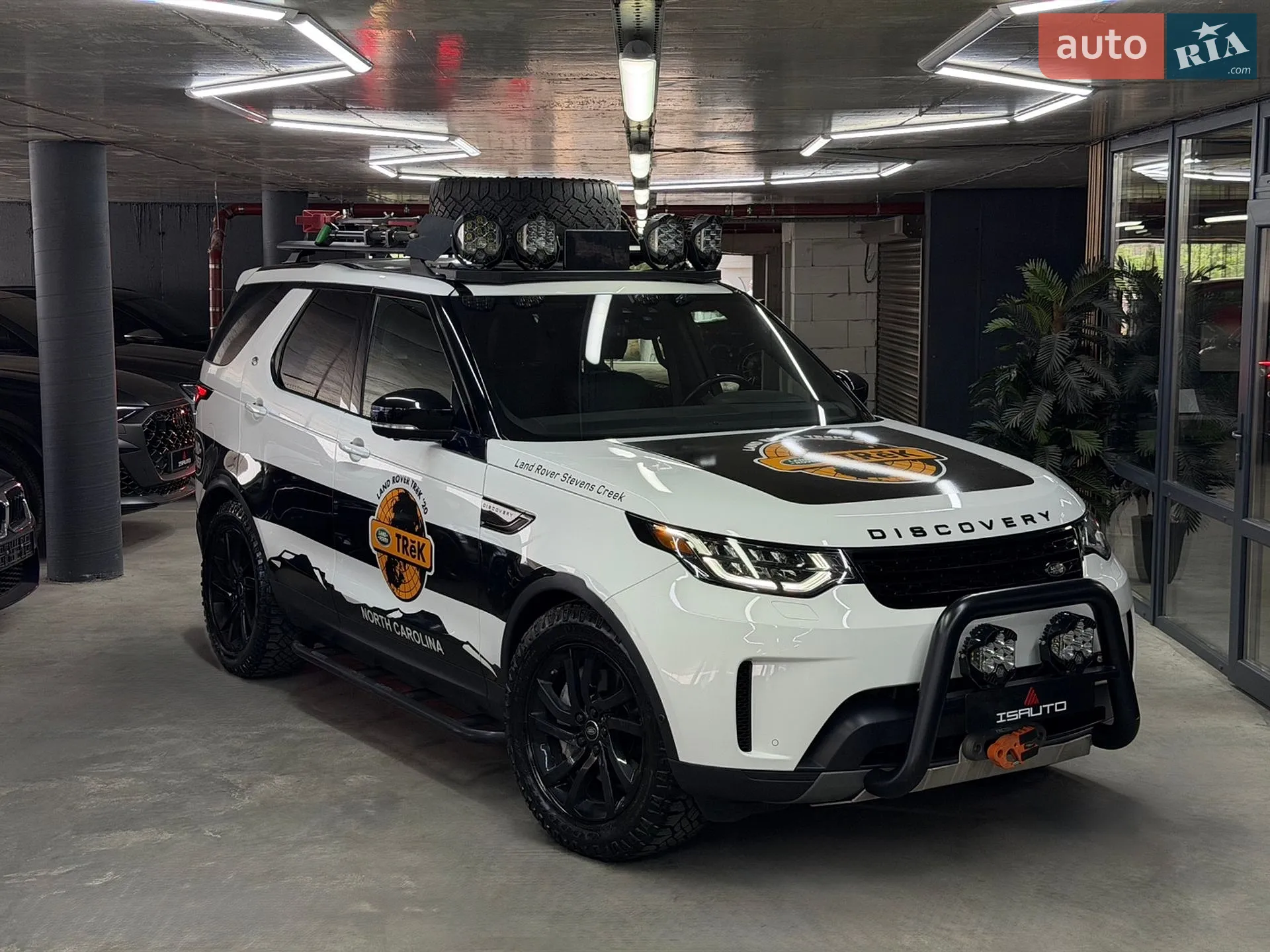 2019 Land Rover Discovery - фото 1