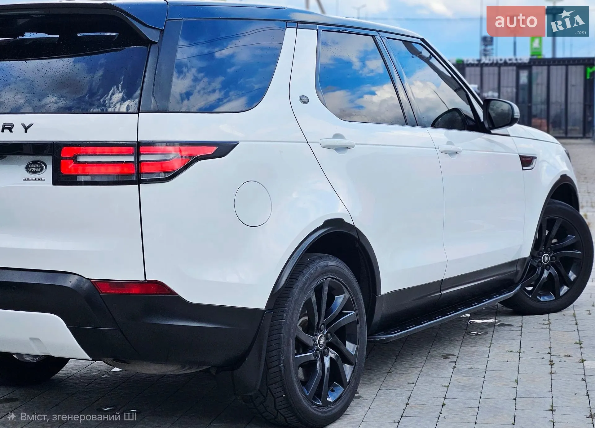 2017 Land Rover Discovery - мініатюра 9