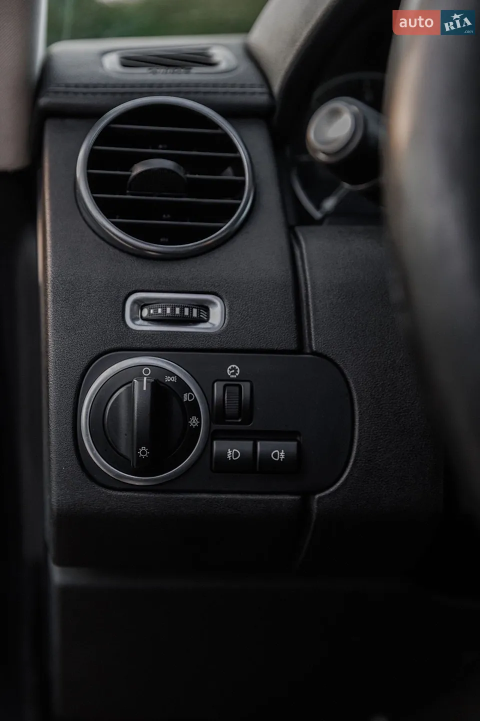 2012 Land Rover Discovery - мініатюра 46