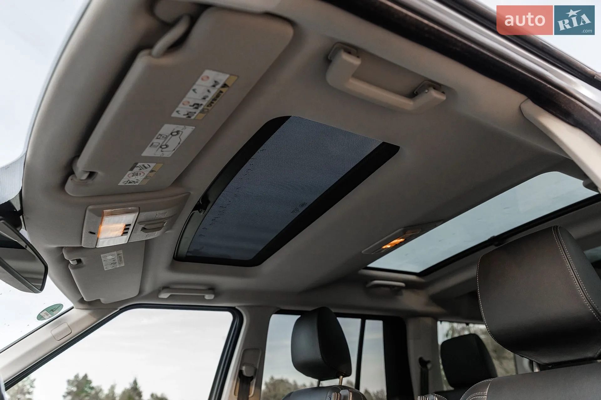 2012 Land Rover Discovery - мініатюра 47