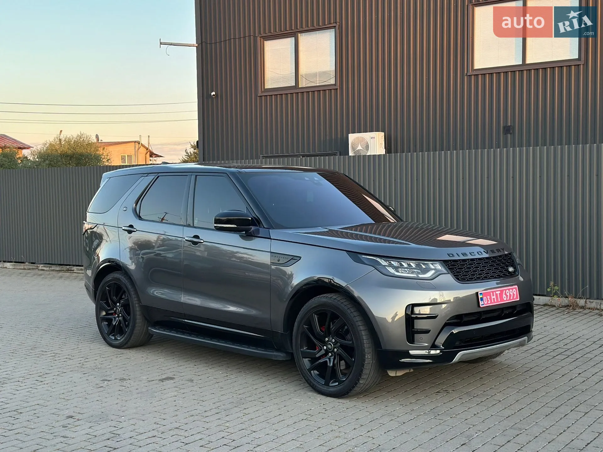 2017 Land Rover Discovery - мініатюра 7