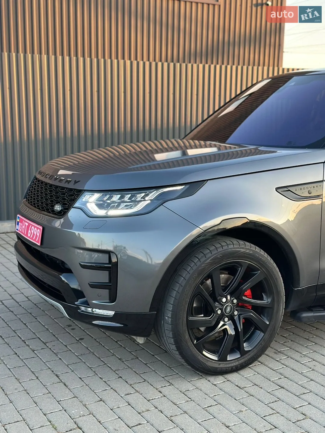 2017 Land Rover Discovery - мініатюра 10
