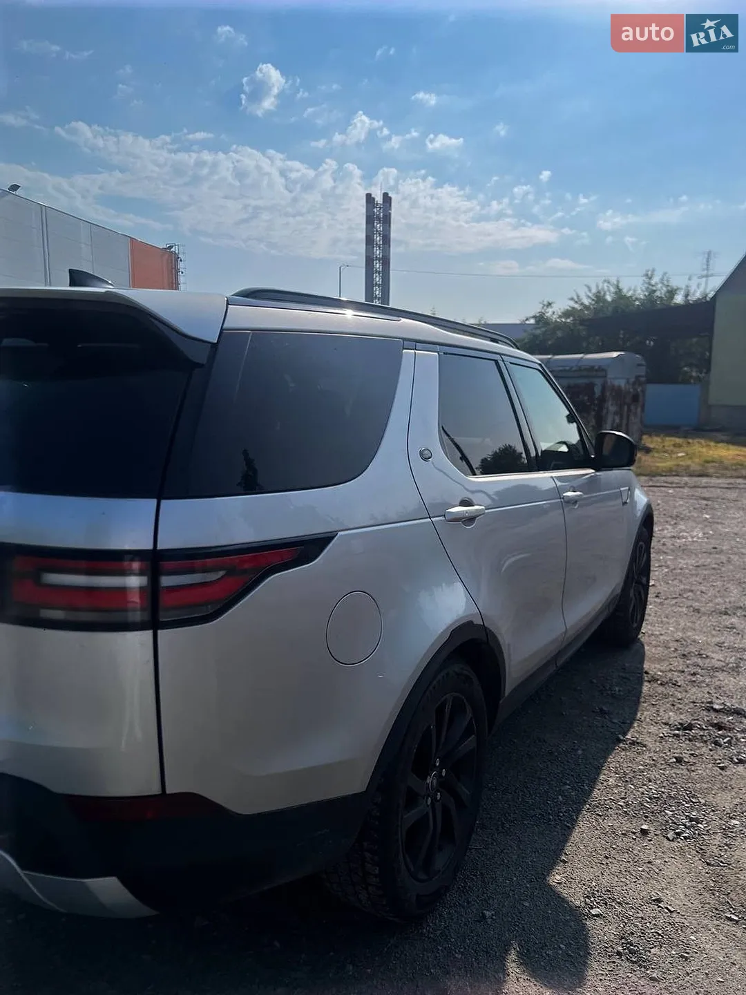 2018 Land Rover Discovery - мініатюра 11