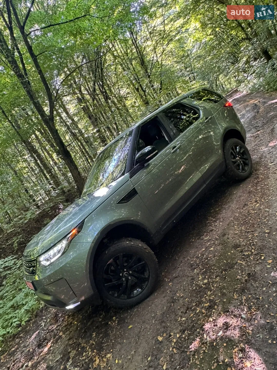 2017 Land Rover Discovery - мініатюра 10