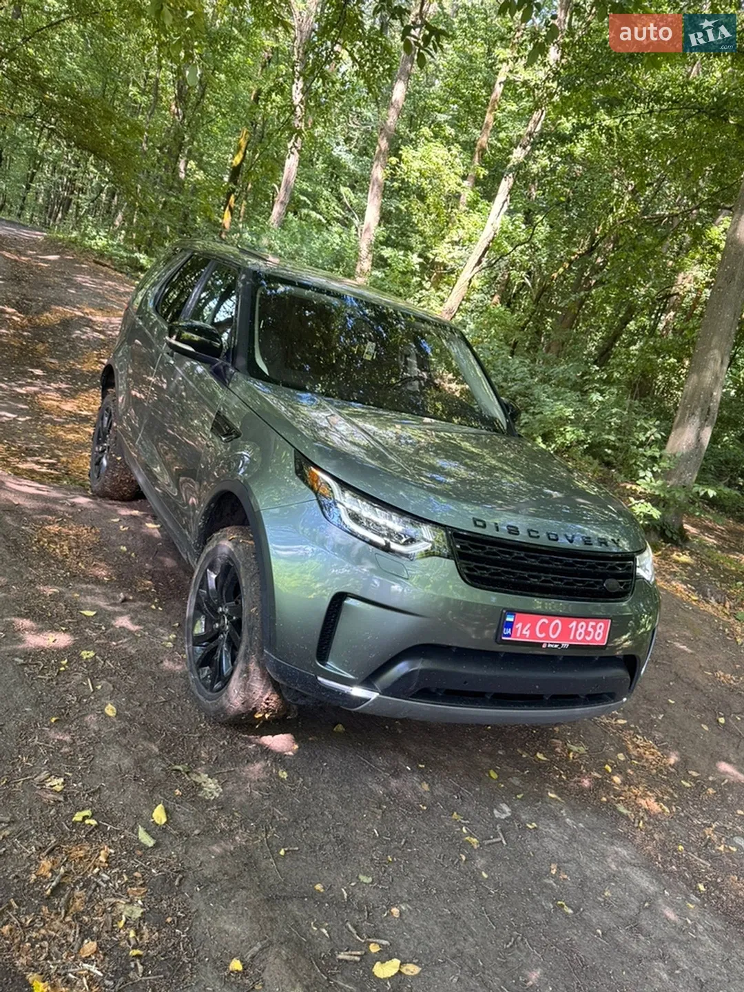 2017 Land Rover Discovery - мініатюра 19