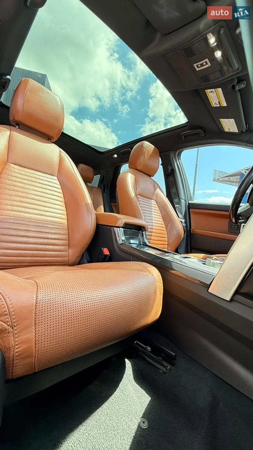 2016 Land Rover Discovery - мініатюра 19