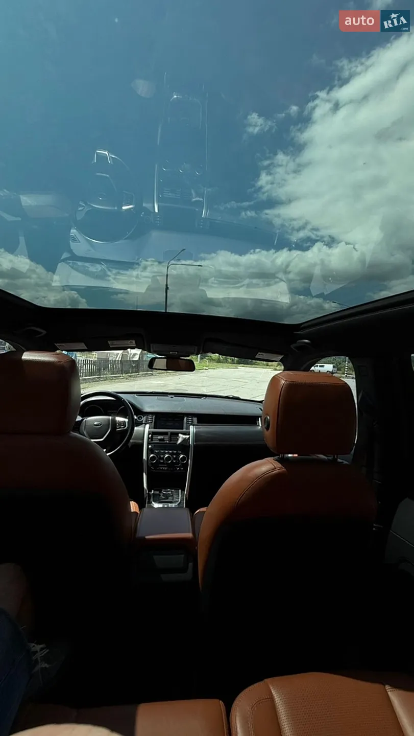 2016 Land Rover Discovery - мініатюра 52