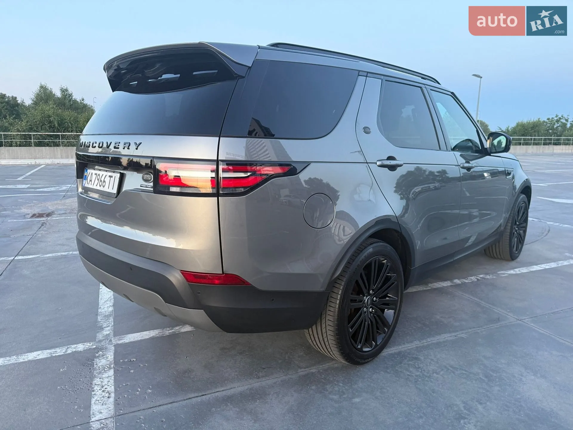 2017 Land Rover Discovery - мініатюра 5