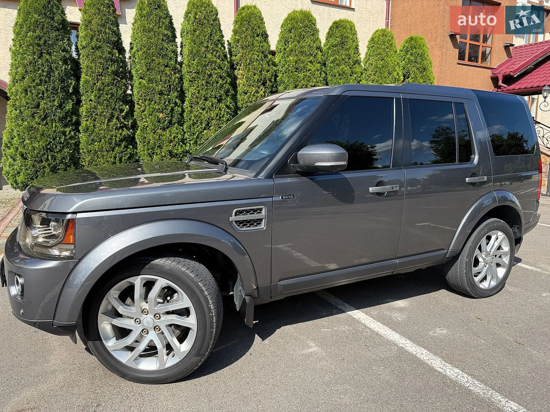 2016 Land Rover Discovery - мініатюра 14