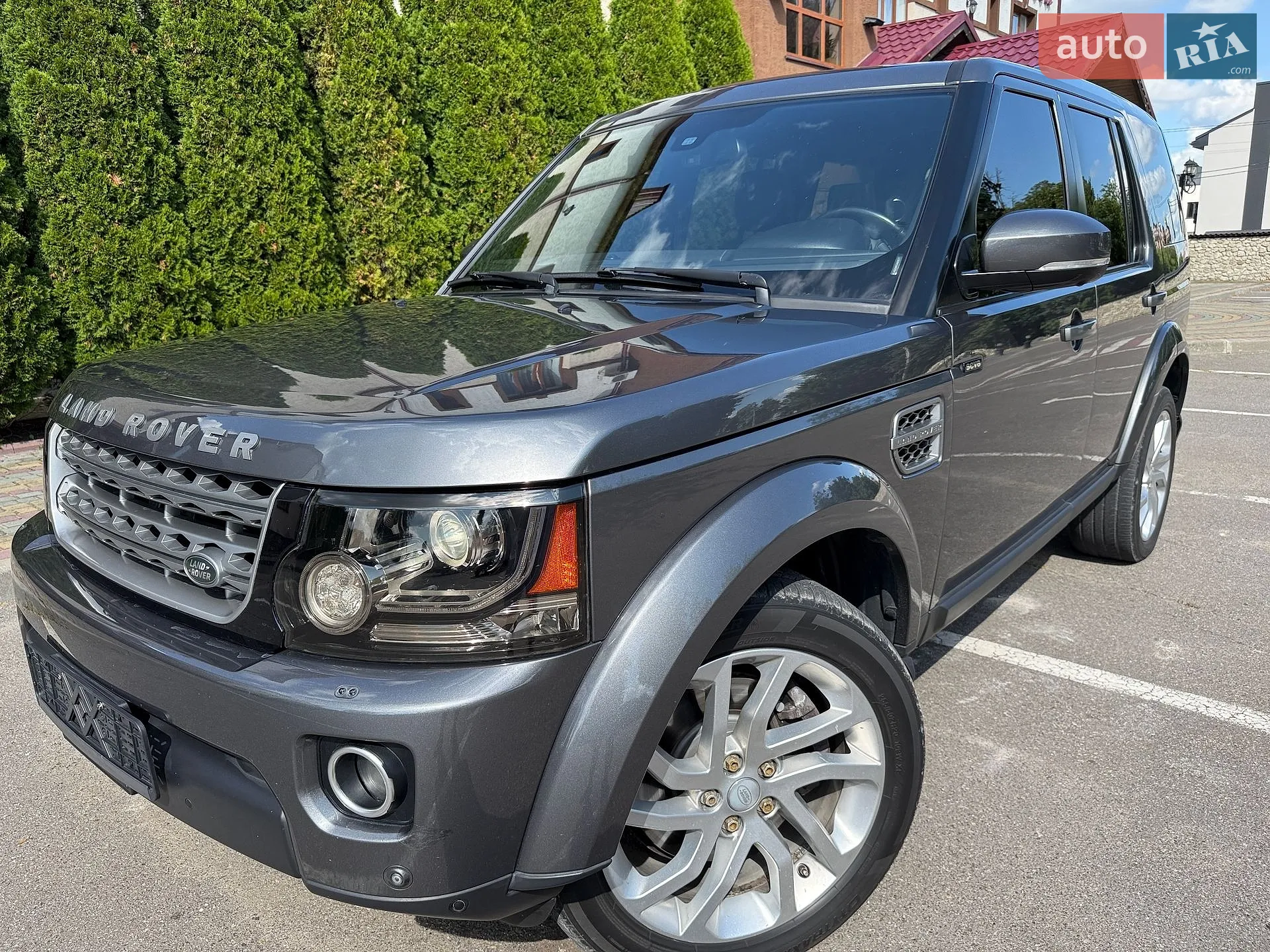 2016 Land Rover Discovery - мініатюра 18