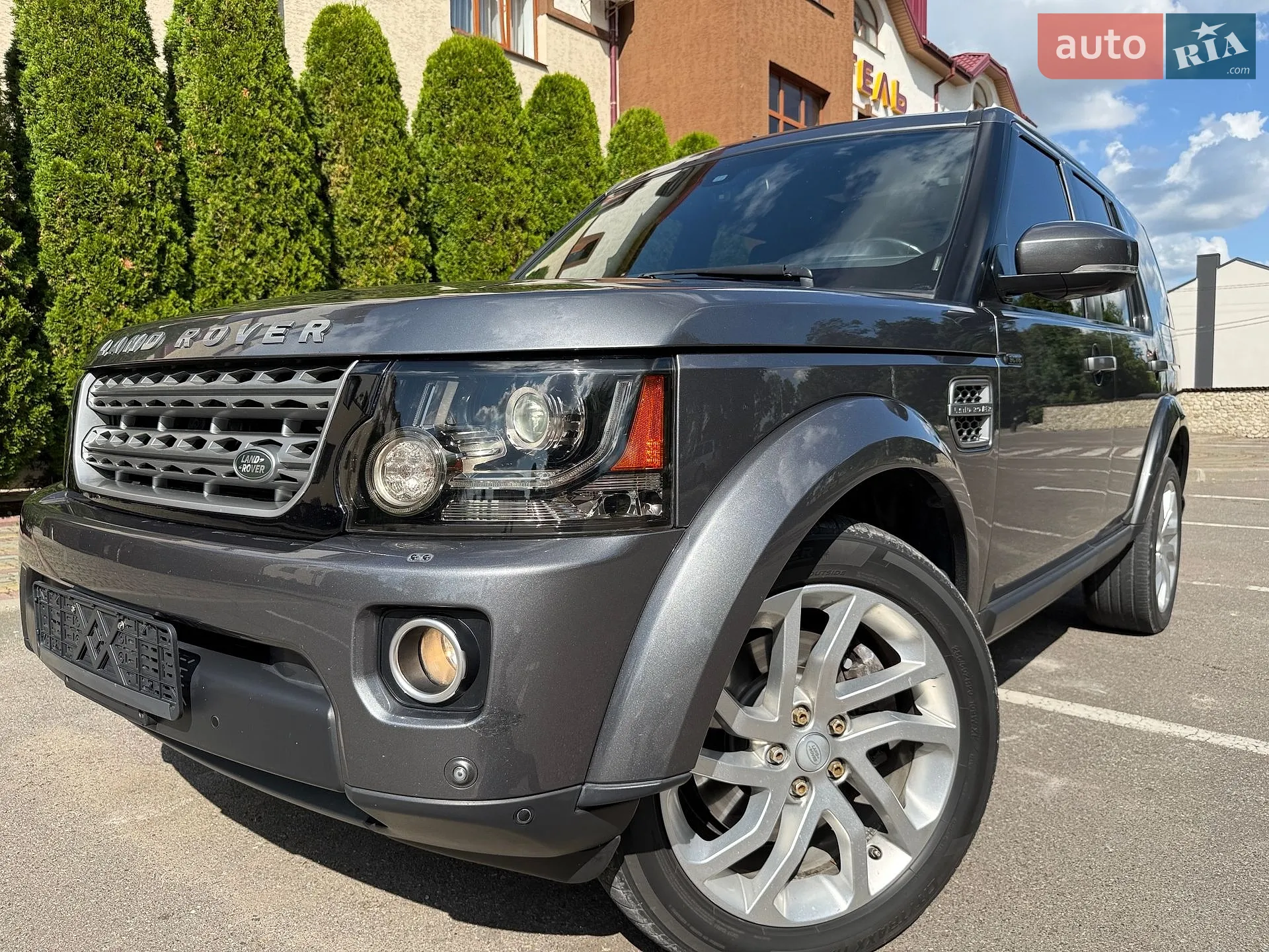 2016 Land Rover Discovery - мініатюра 23