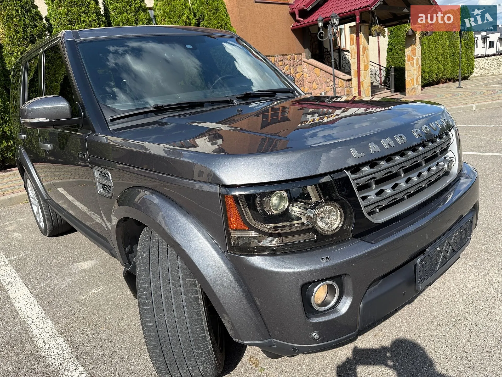 2016 Land Rover Discovery - мініатюра 28