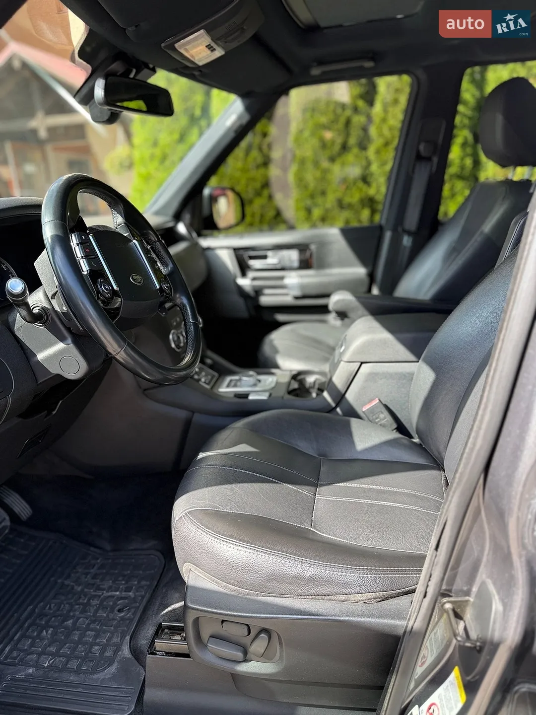 2016 Land Rover Discovery - мініатюра 51