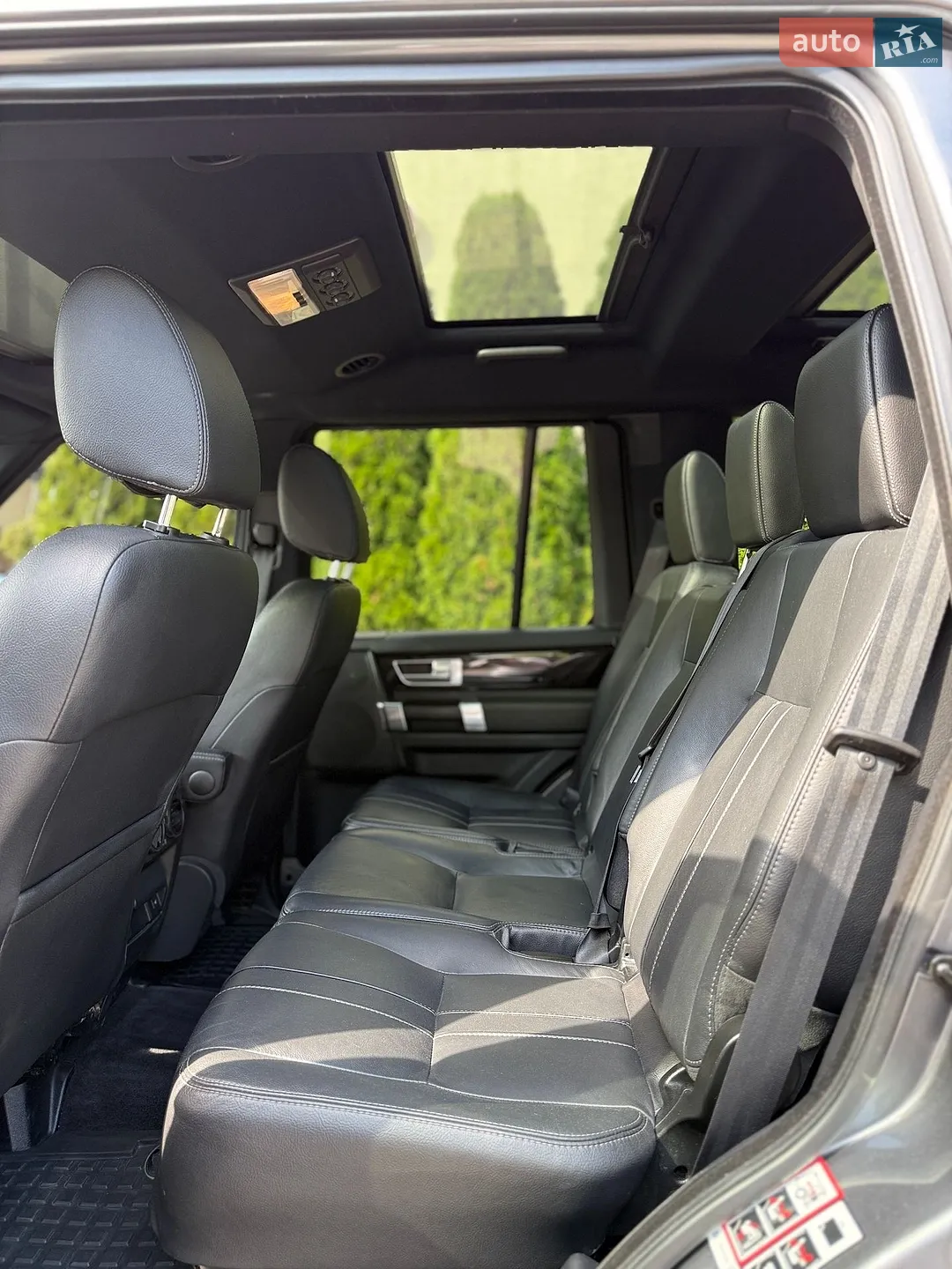 2016 Land Rover Discovery - мініатюра 53