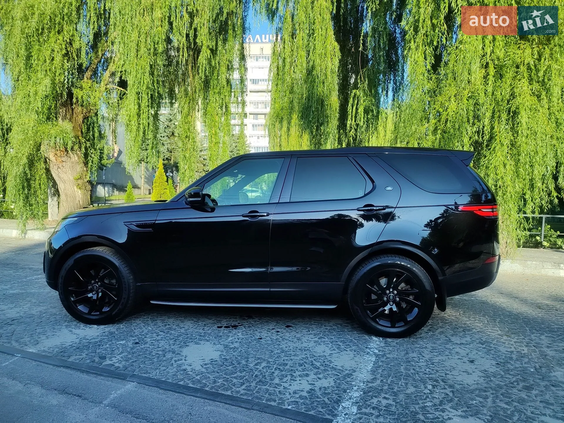 2017 Land Rover Discovery - фото 1