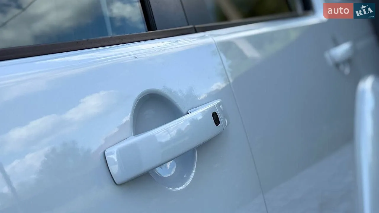 2016 Land Rover Discovery - мініатюра 29
