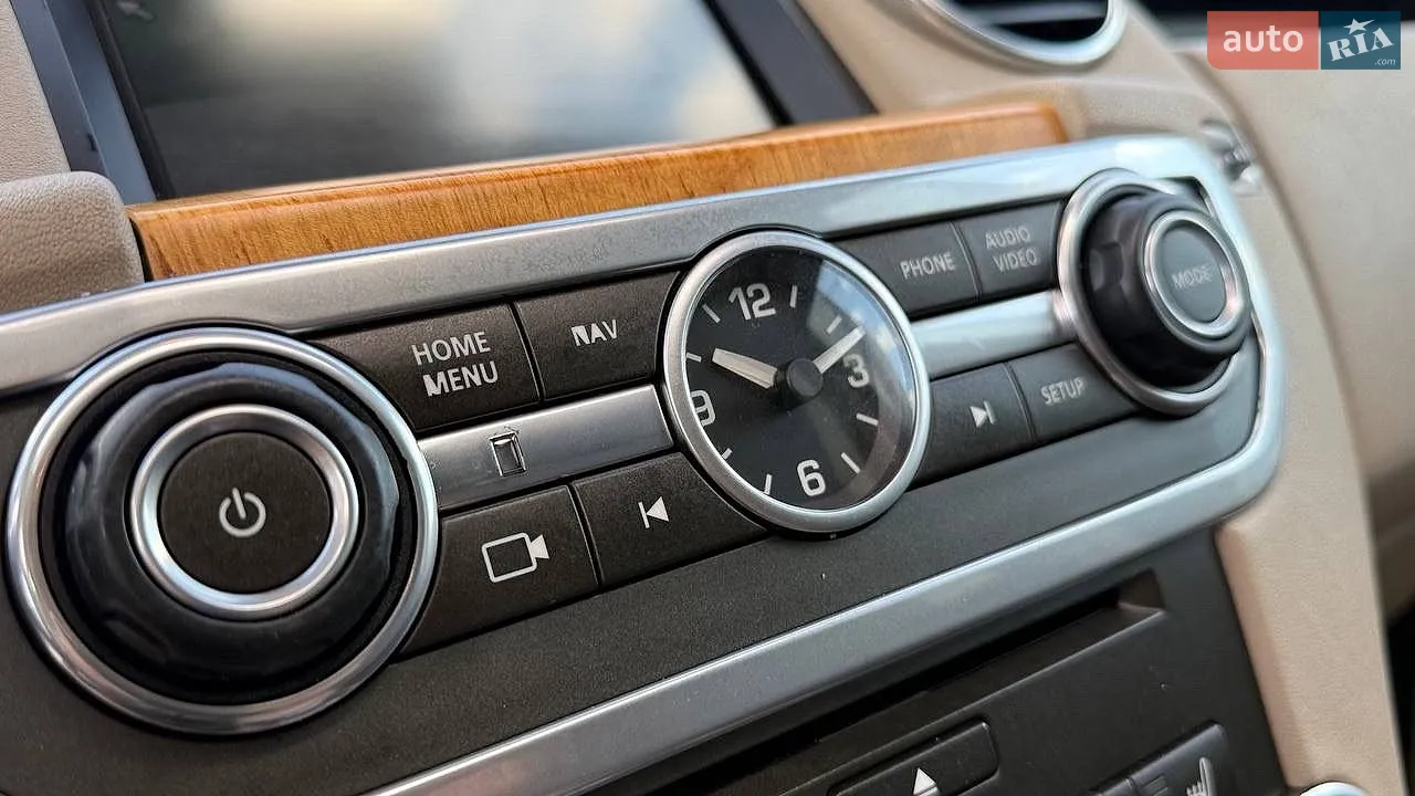 2016 Land Rover Discovery - мініатюра 78