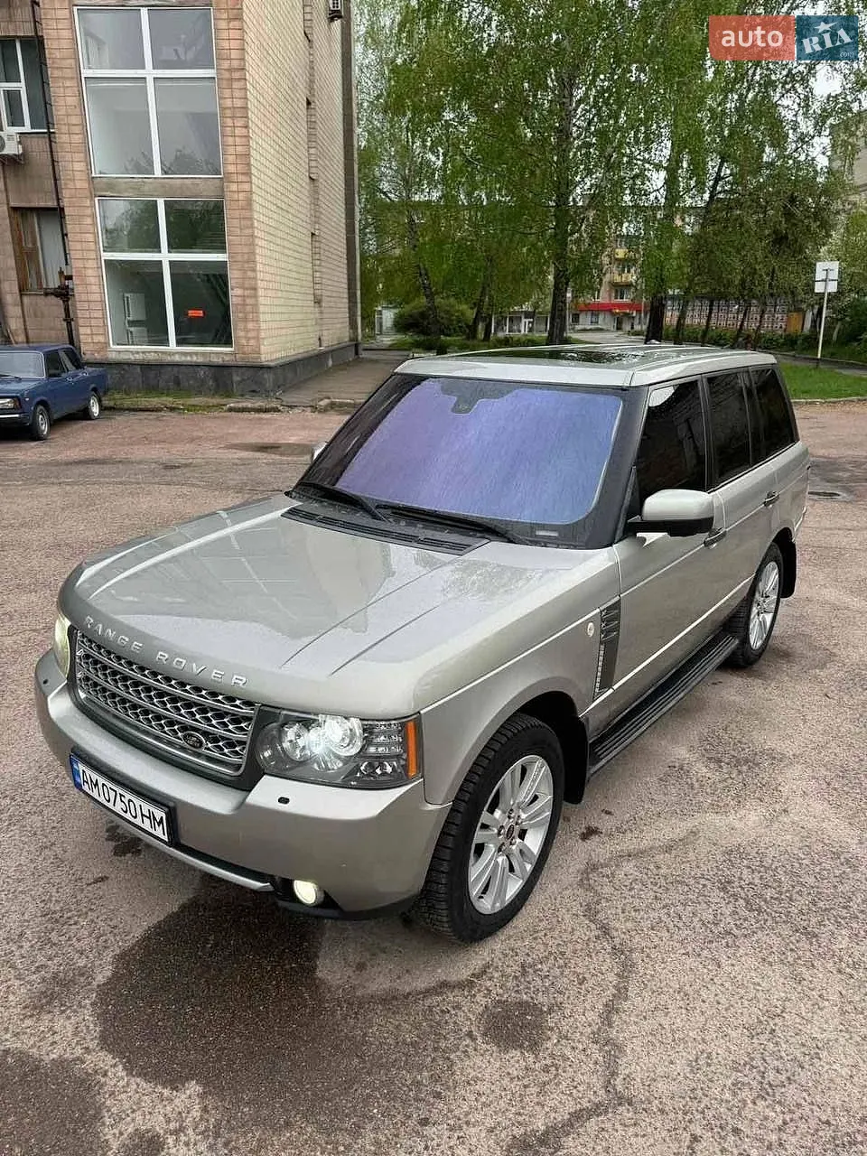 Land Rover Discovery 2017 VIN SALRRBBV6HA005509 фото оголошення 6 з 18