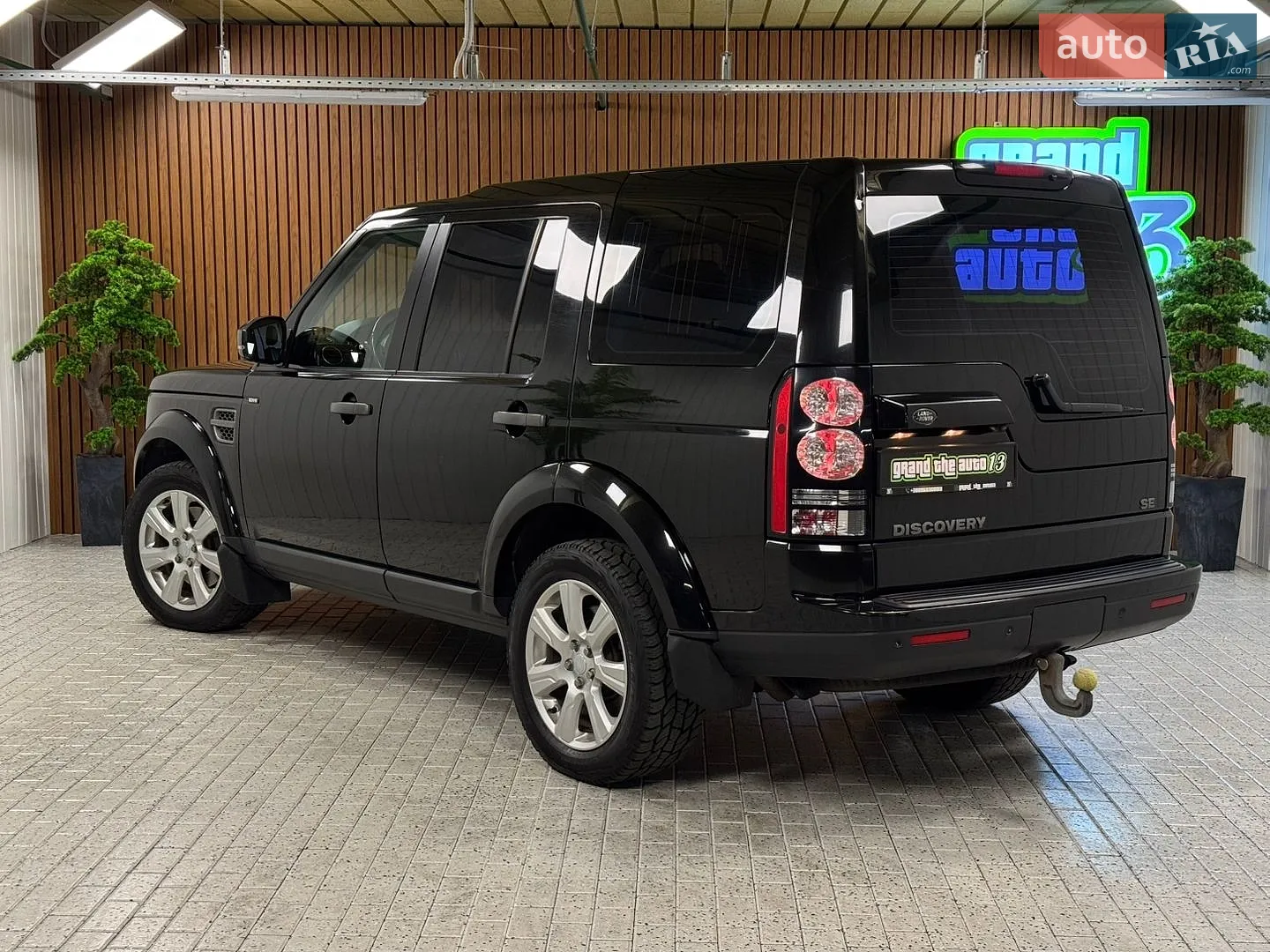 2016 Land Rover Discovery - мініатюра 40