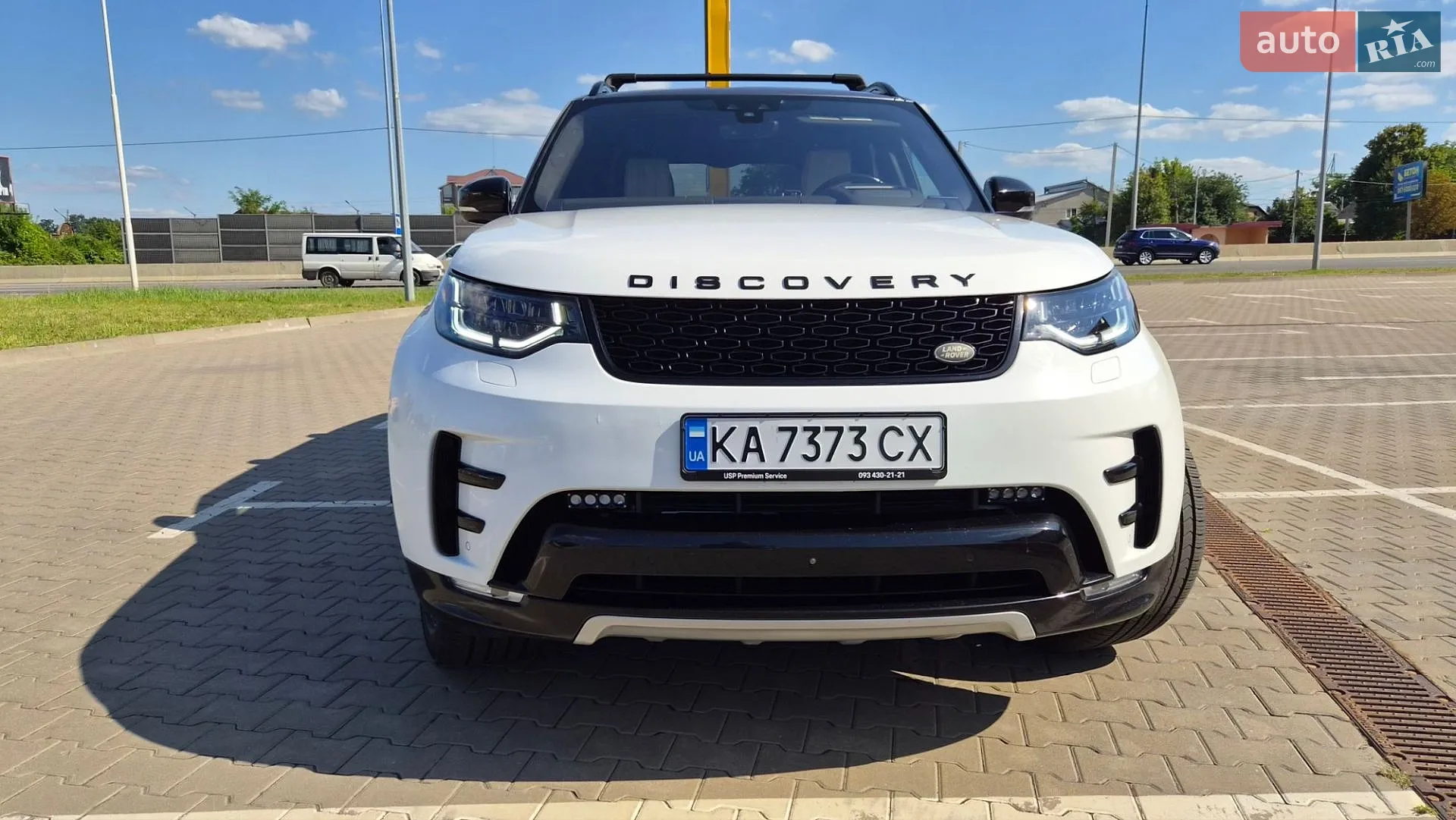 2017 Land Rover Discovery - мініатюра 10