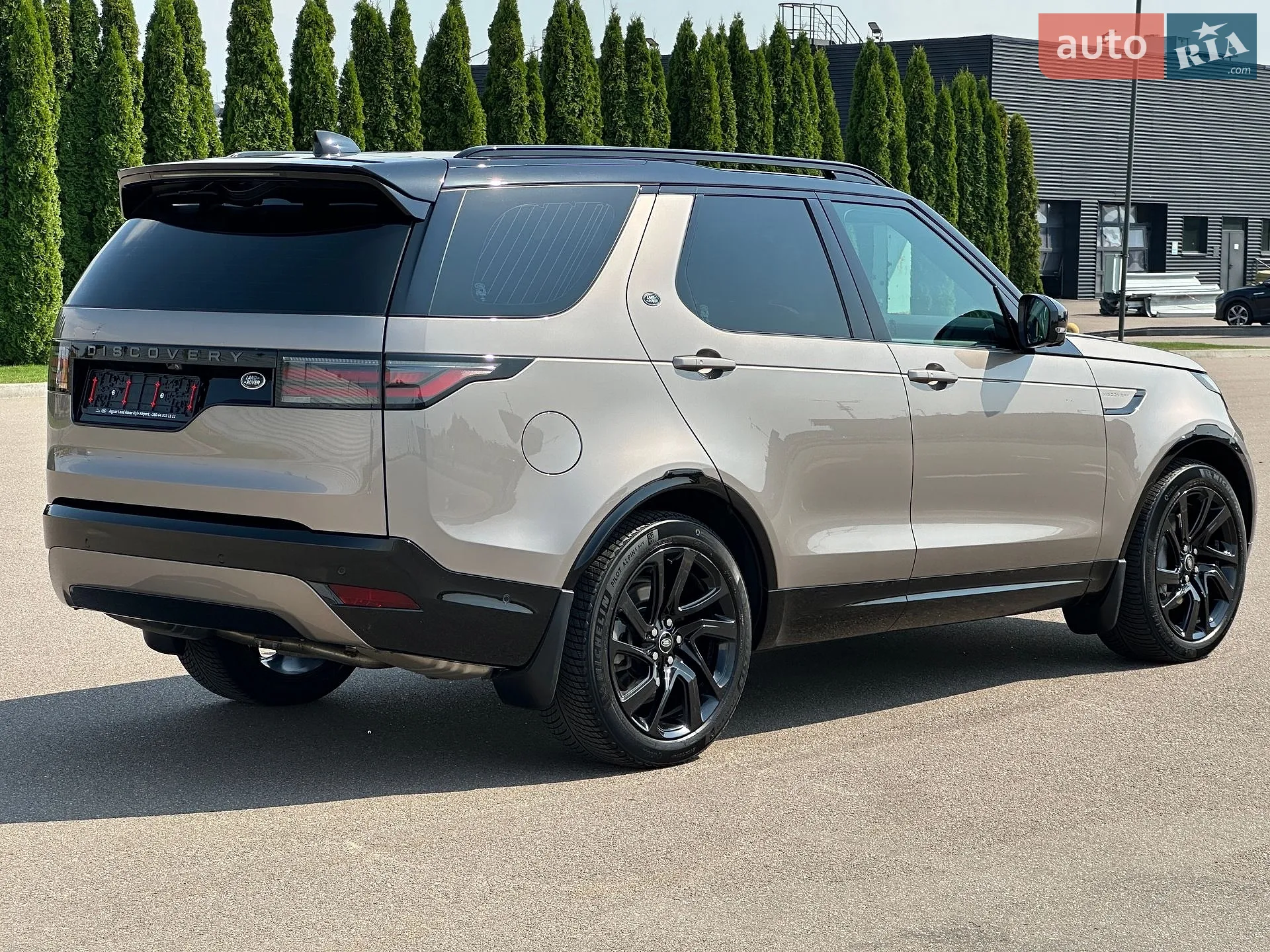 2023 Land Rover Discovery - мініатюра 7