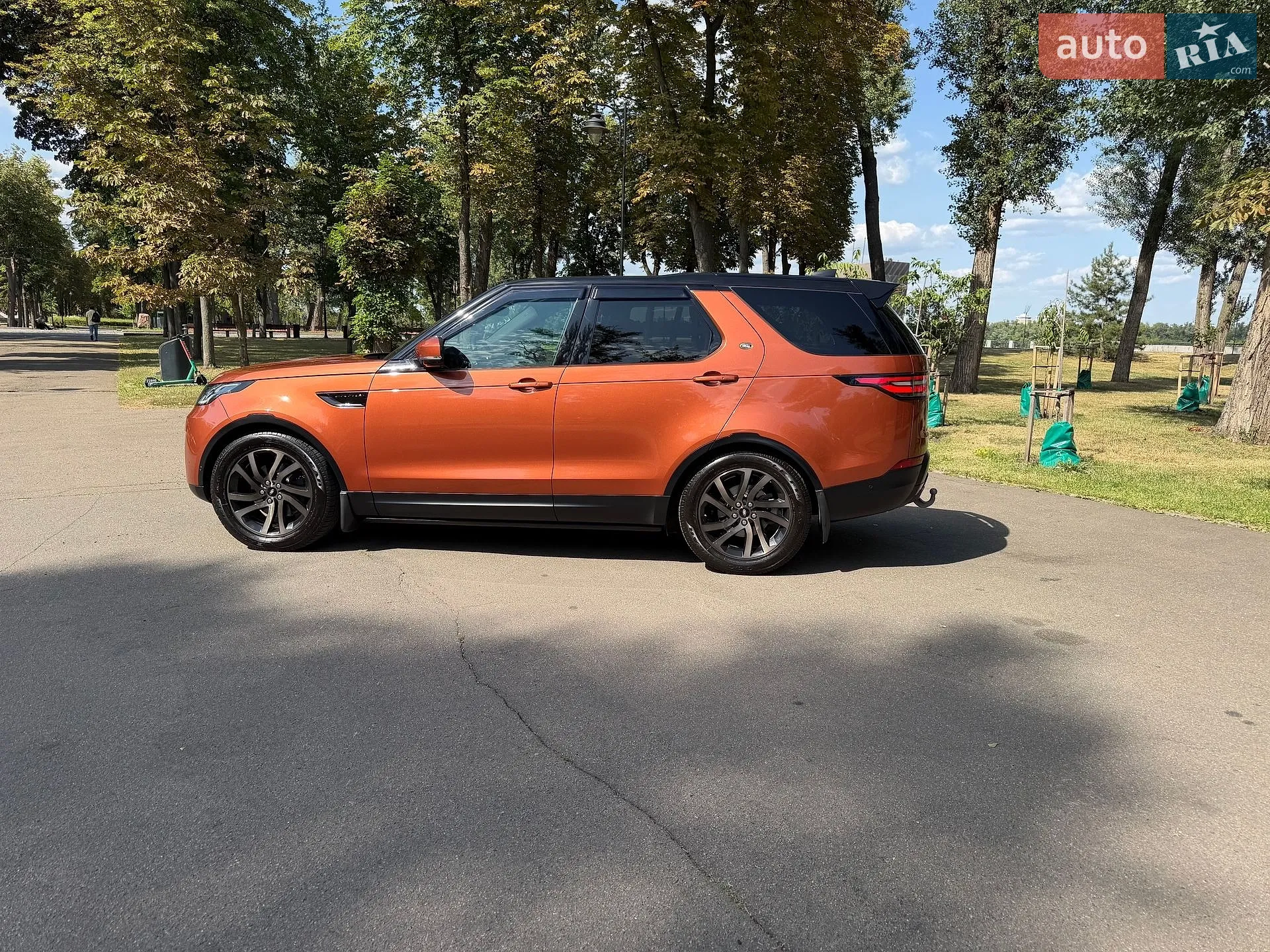 2019 Land Rover Discovery - мініатюра 5