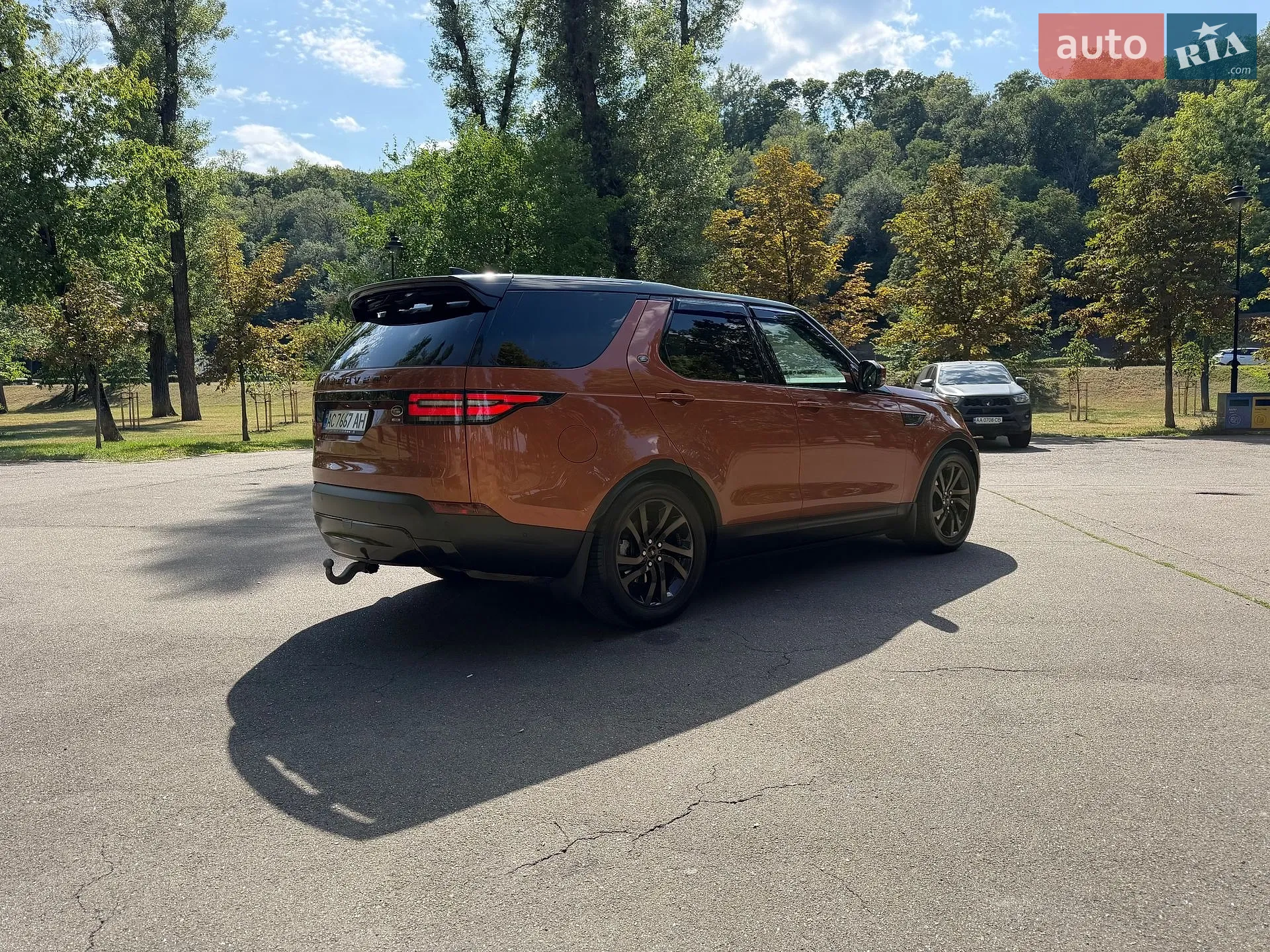 2019 Land Rover Discovery - мініатюра 8