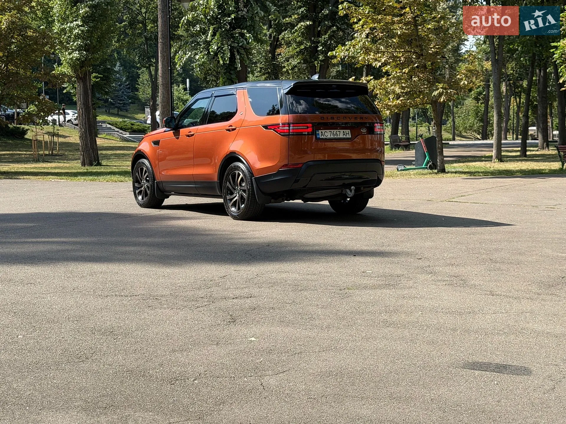 2019 Land Rover Discovery - мініатюра 36