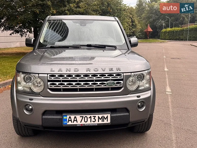 Land Rover Discovery 2010