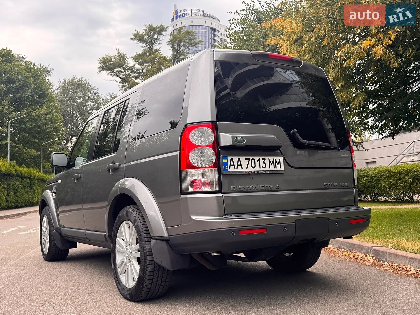2010 Land Rover Discovery - мініатюра 13