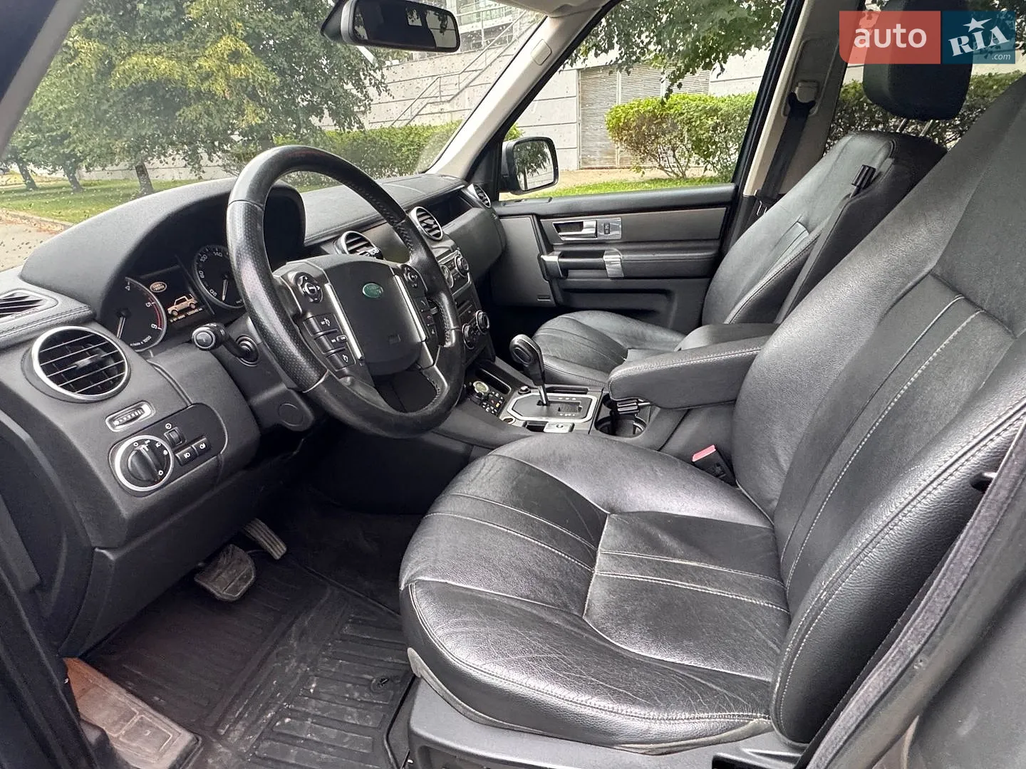 2010 Land Rover Discovery - мініатюра 18