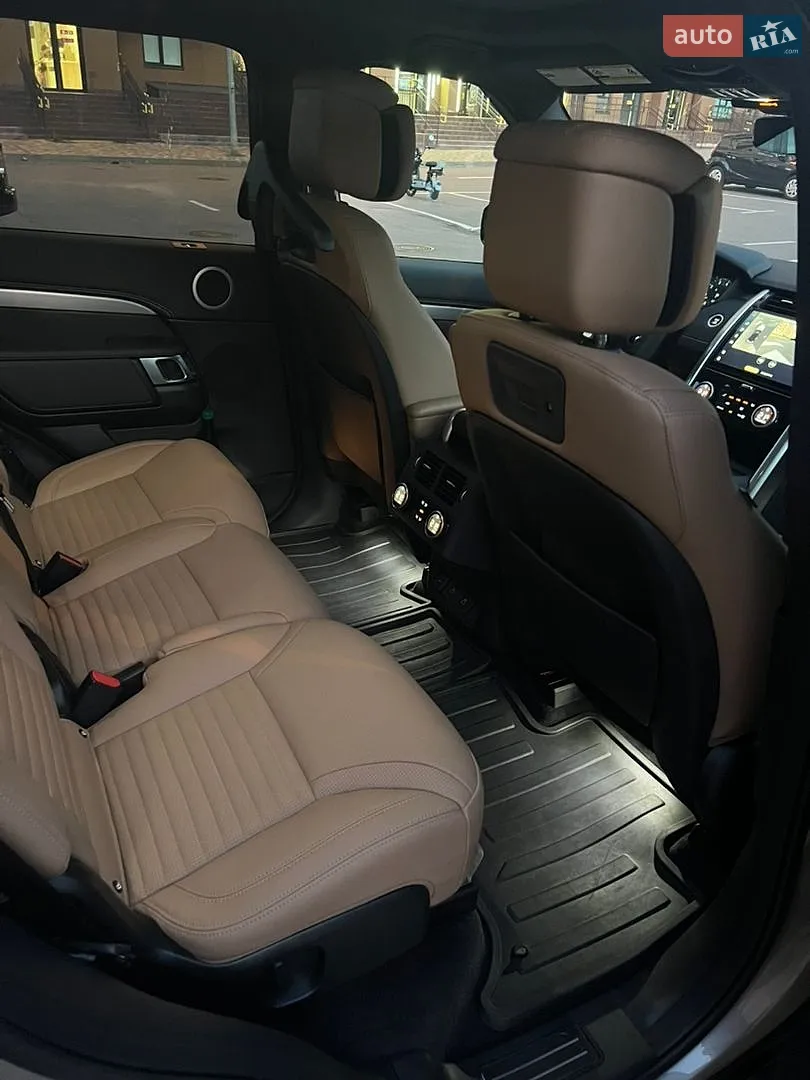 2024 Land Rover Discovery - мініатюра 10