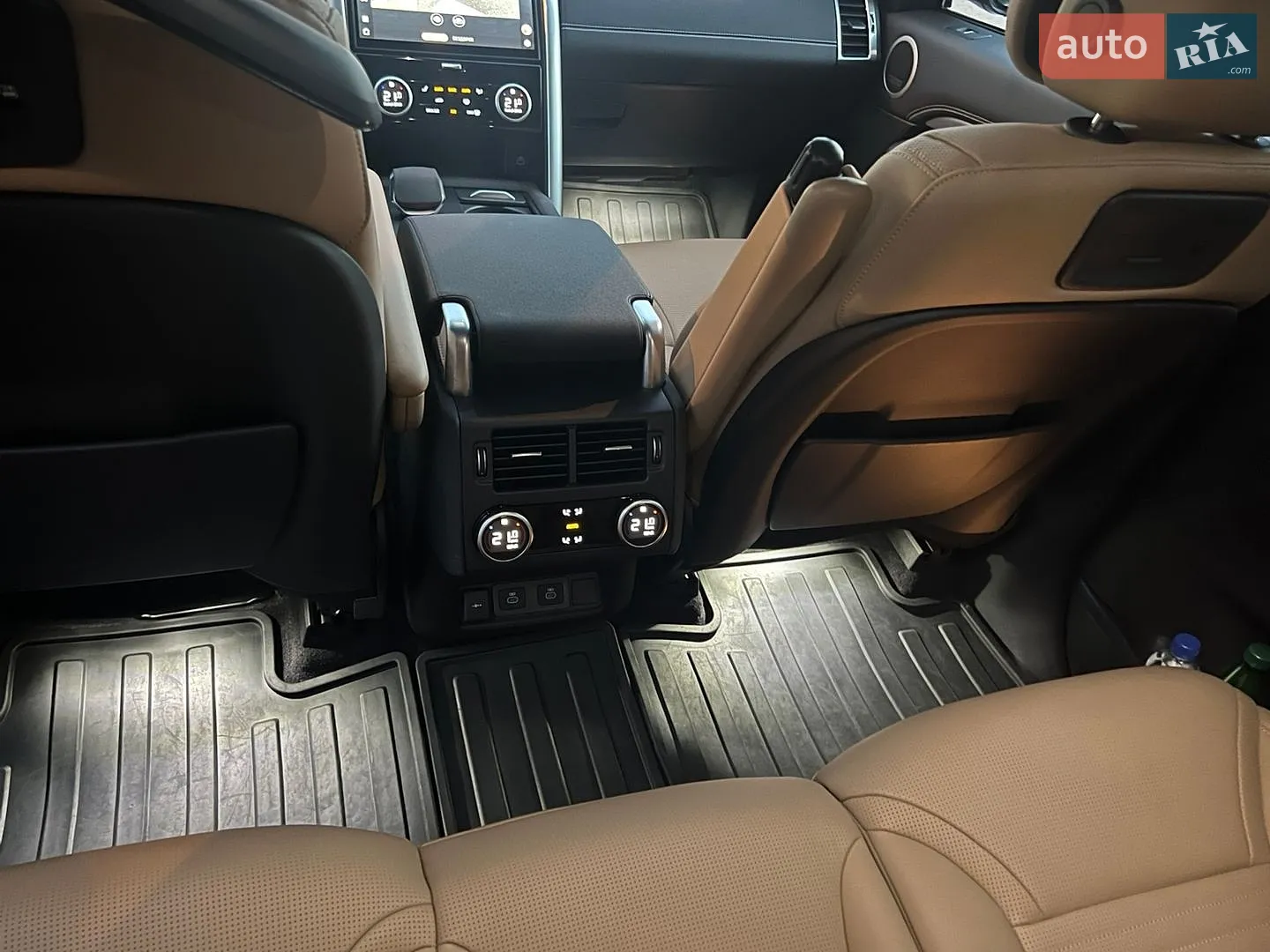 2024 Land Rover Discovery - мініатюра 11